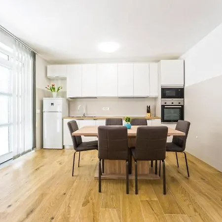 Two Bedroom With Private Pool Vila *