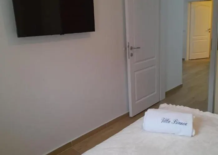 Two Bedroom With Private Pool * Privlaka (Zadar)