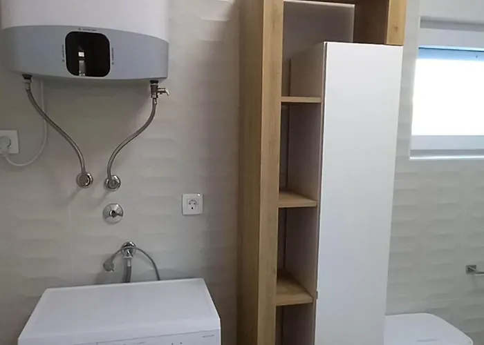 Vila Two Bedroom With Private Pool Privlaka (Zadar)