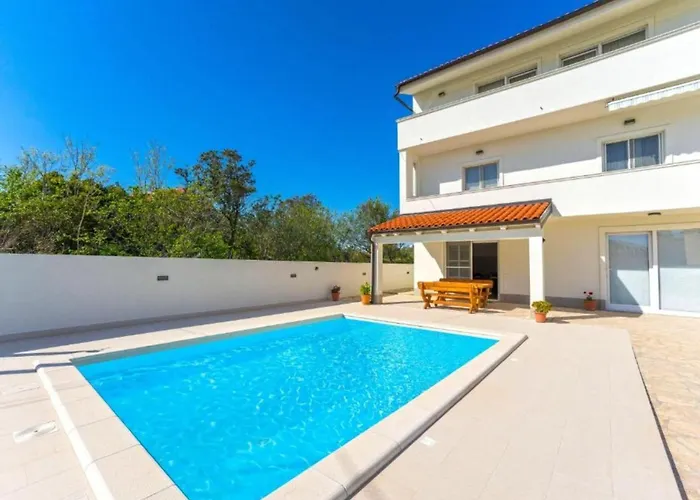 Vila Two Bedroom With Private Pool