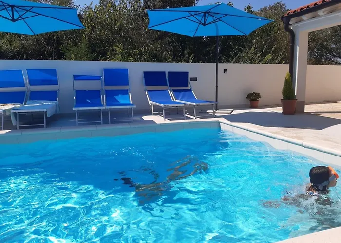 Vila Two Bedroom With Private Pool
