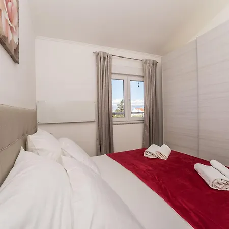 Two Bedroom With Private Pool Villa *