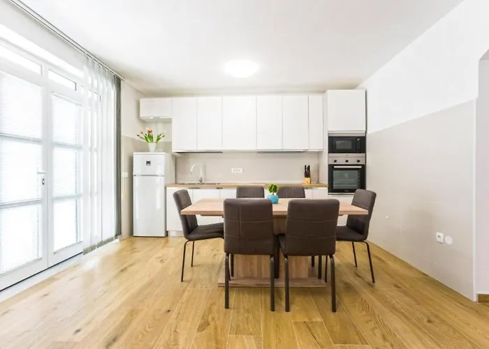 Two Bedroom With Private Pool Villa *